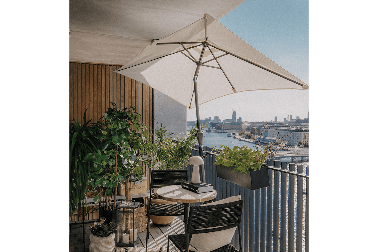 Frida rektangulær parasol med hejs og knæk 140 x 220 cm