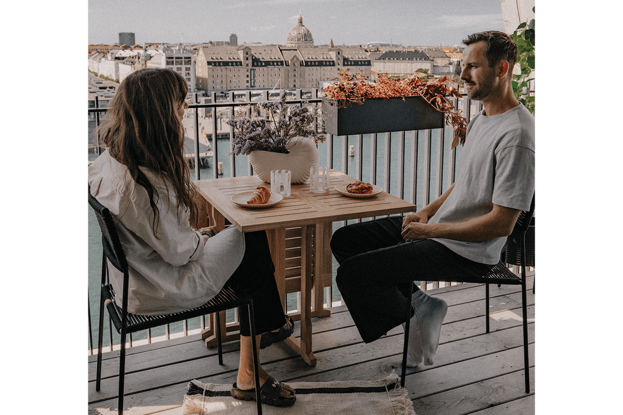 Liva sort altankasse med selvvanding 60 / 80 / 100 cm