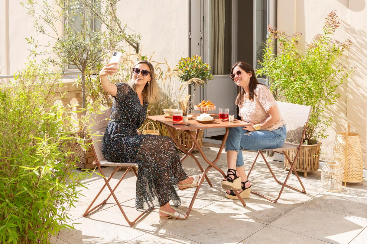 Balcony II klapbord 70 x 64 cm