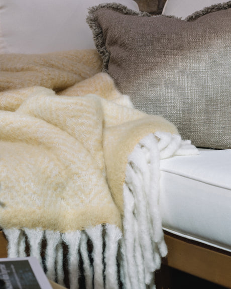 Førstehjælpskursus: Pust liv i din altan med forskellige tekstiler