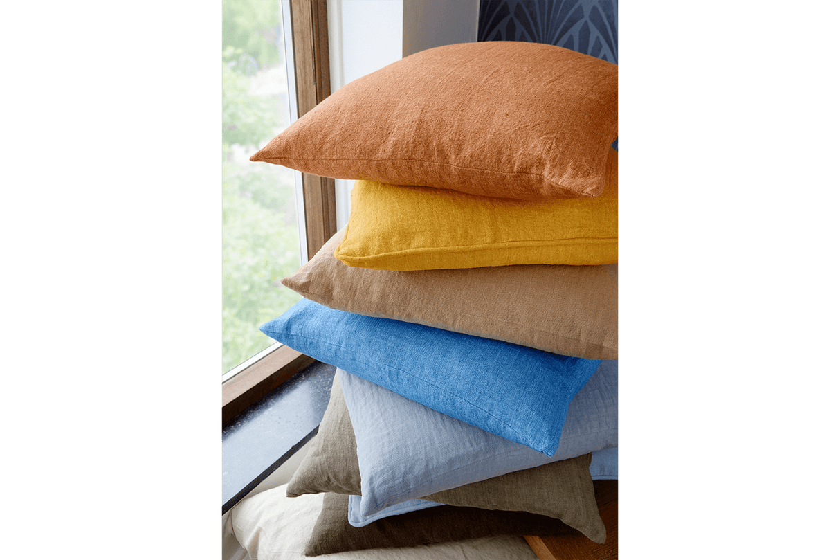 Luxury light linen pudetræk m.pyntekant 50 x 50 cm