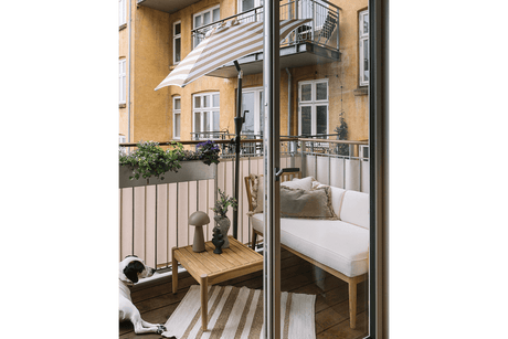 Frida stribet parasol med hejs og knæk Ø160 / Ø200 cm