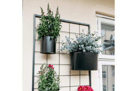 Rut sort plantekasse til gitter Ø14 / Ø17 cm