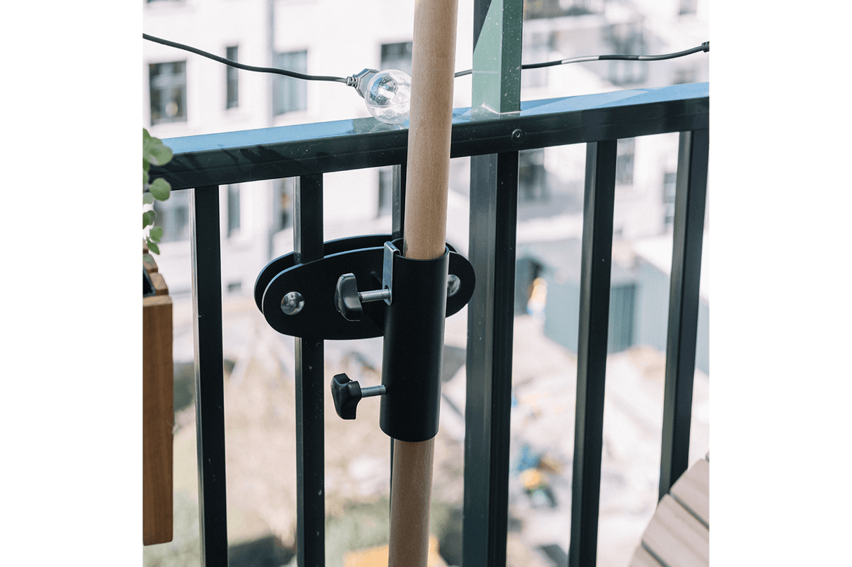 Storm parasolbeslag til lodrette stænger