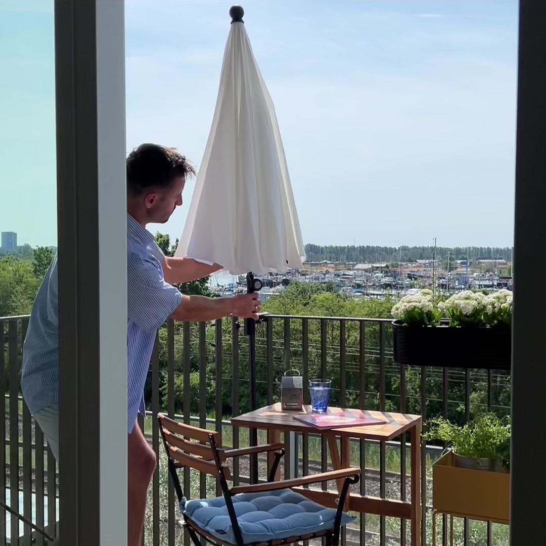 Jamila ensfarvet parasol med knæk Ø180 cm