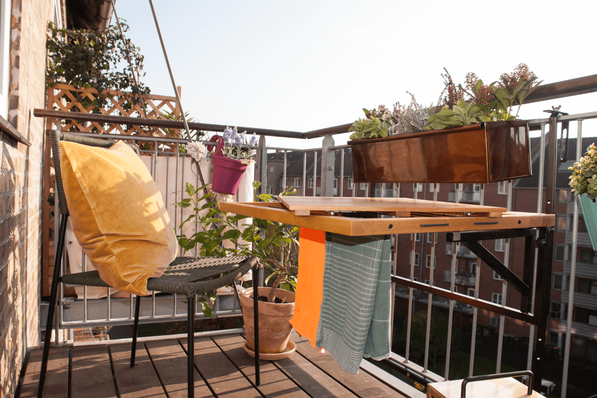 Alma teak hængebord med tørrestativ 100 x 60 cm