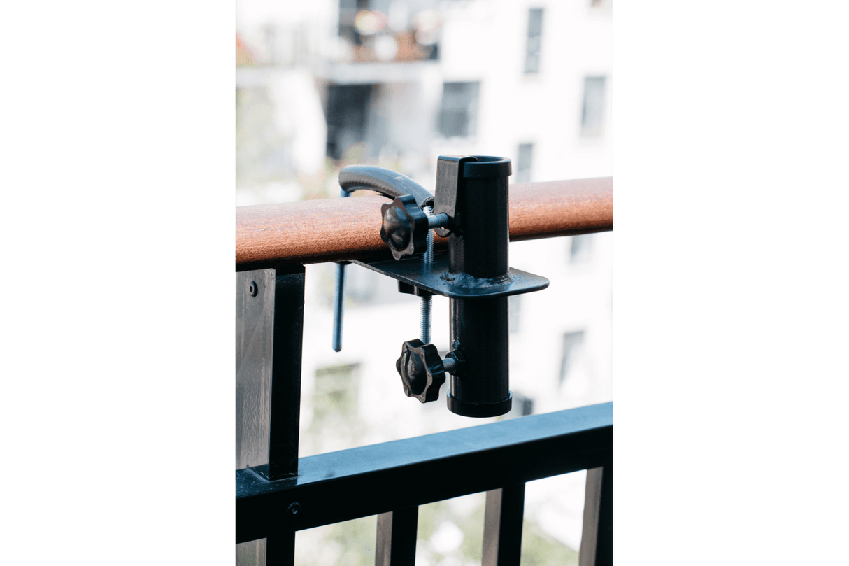 Hans parasolbeslag til gelænder