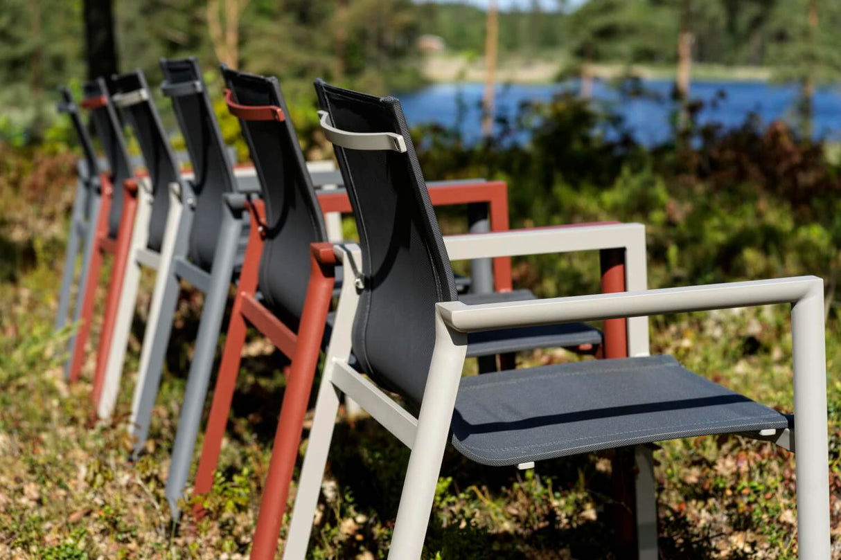 Delia stabelbar karmstol