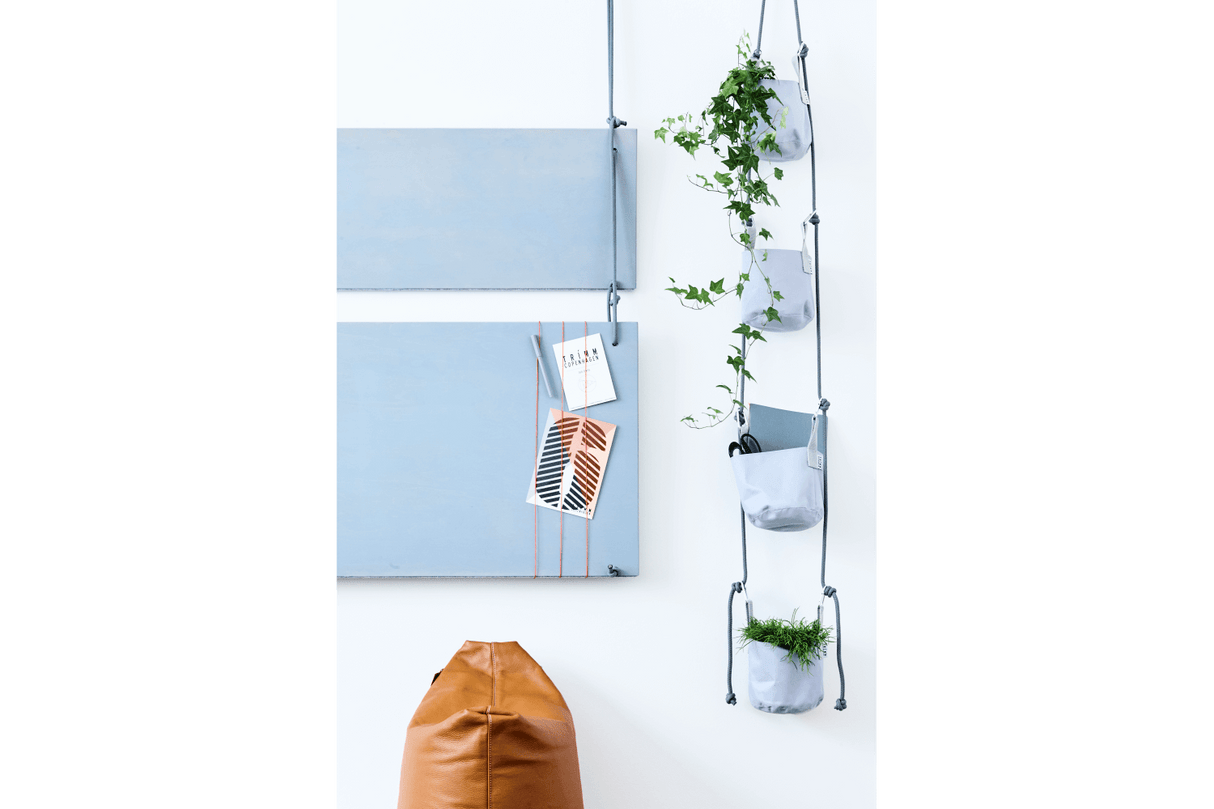 Vertikal blomsterophæng til væg og loft